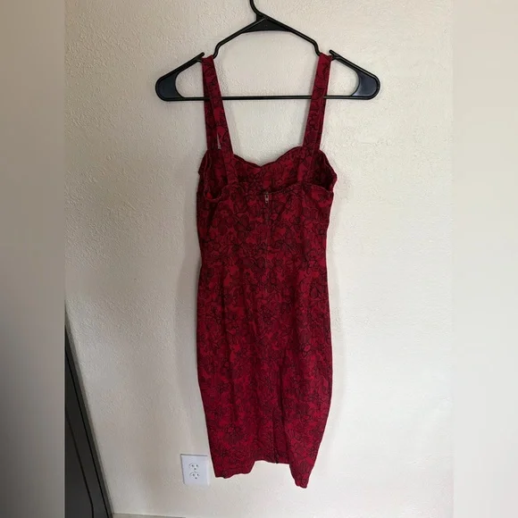DIXIEFRIED Pinup Retro Red with Black Lace Print Pencil/Wiggle Dress - Picture 3 of 7